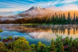 Обои прекрасная природа горы озеро лес туман пейзаж на рабочий стол