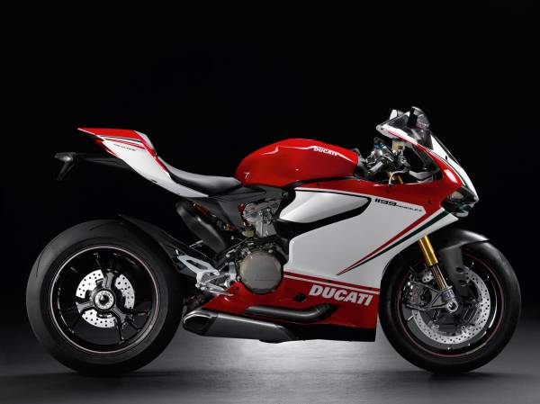 красно белый мото Ducati 1199 Panigale S Tricolore обои для рабочего стола