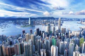 Обои город Hong kong, небоскребы, мегаполис, река, небо на рабочий стол