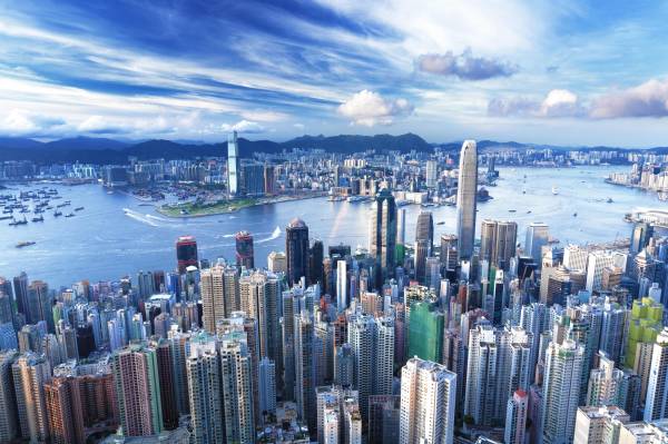 город Hong kong, небоскребы, мегаполис, река, небо обои для рабочего стола