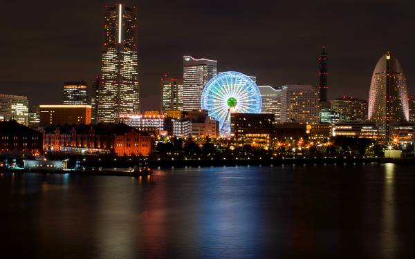 вечерняя Япония город Йокогама обои для рабочего стола