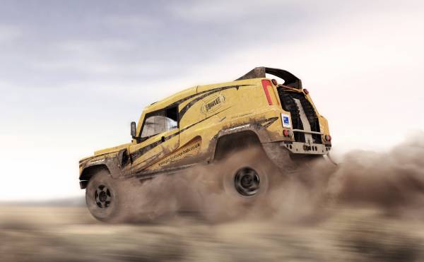 джип Land Rover Defender несется по пустыне обои для рабочего стола