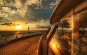 Обои закат солнца на яхте, корабле, палуба, море, небо на рабочий стол