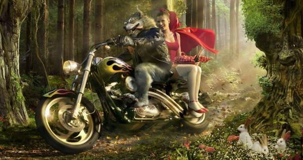 волк на мотоцикле с красной шапочкой гоняют в лесу обои для рабочего стола
